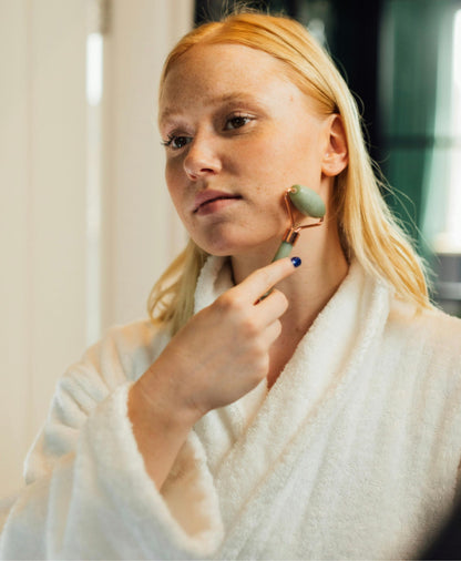 Rouleau de jade visage soin anti-âge éclat naturel – Satinoria